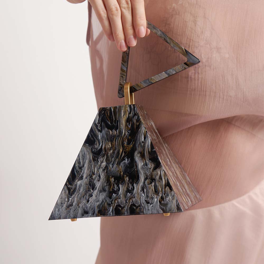 Luxury Bags Pyramid - 2026 Stijlvol creatief ontwerp Acryl piramidevorm