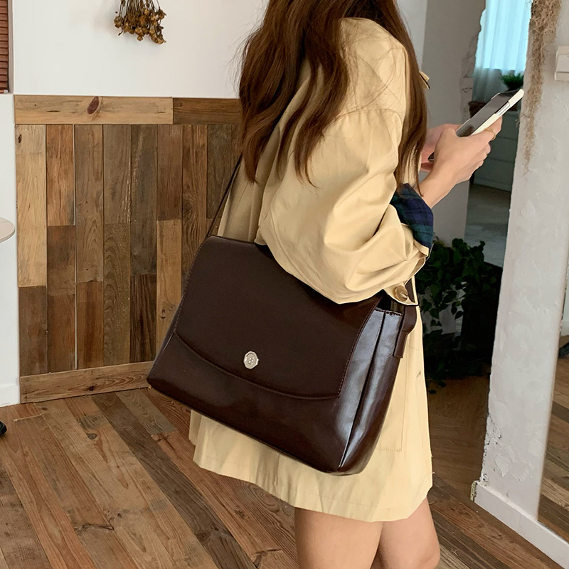 Luxury Bags Reseller - Cgcbag Vintage Lage Capaciteit Messenger Bag