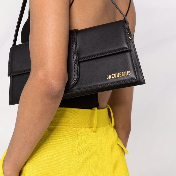 Jacquemus Schoudertassen 22E22 - Luxury Bags Jacquemus recensie en prijs